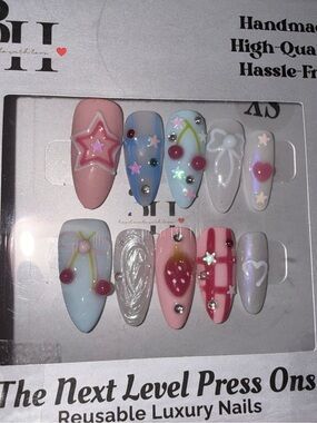 3H The Next Level Press Ons - Pastel Cherry/Strawberry Reusable Nails